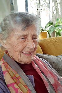 Melanie Van den Broeck